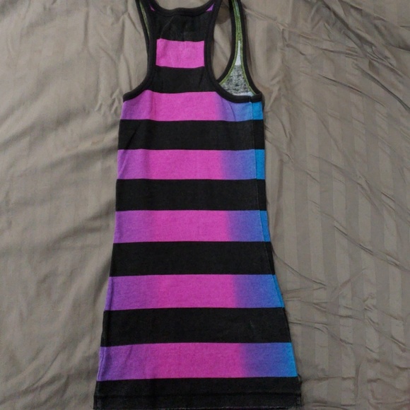 Striped Tank - Picture 2 of 3